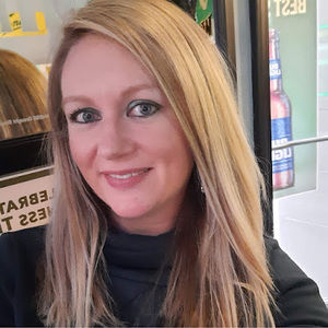 Meet your Posher, Carly